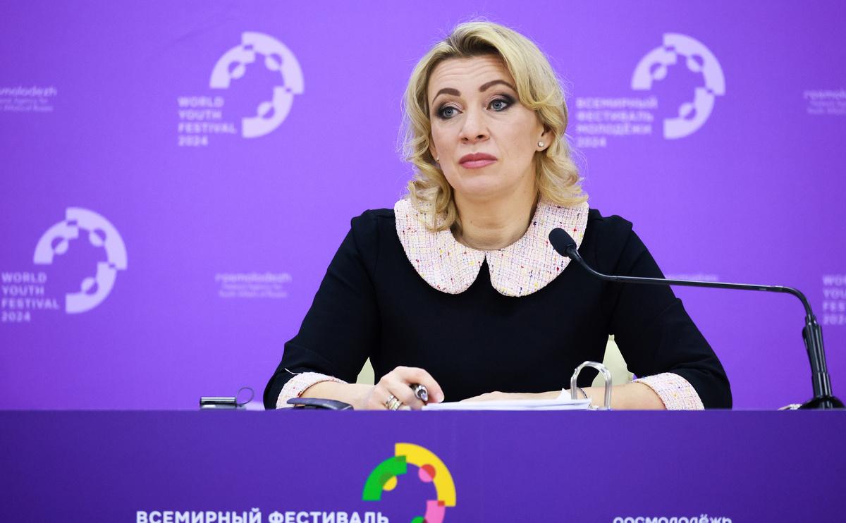 Захарова напомнила Румынии о прощенном долге после требования о золоте